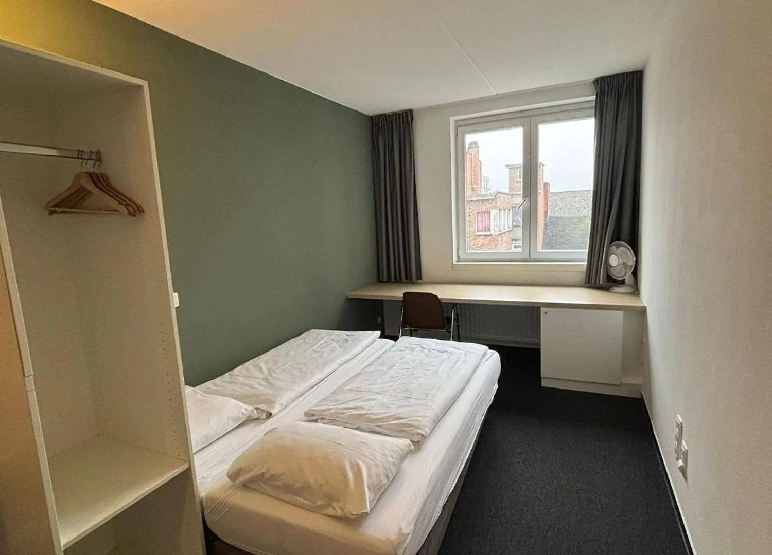Hostel The Ash Antwerpia