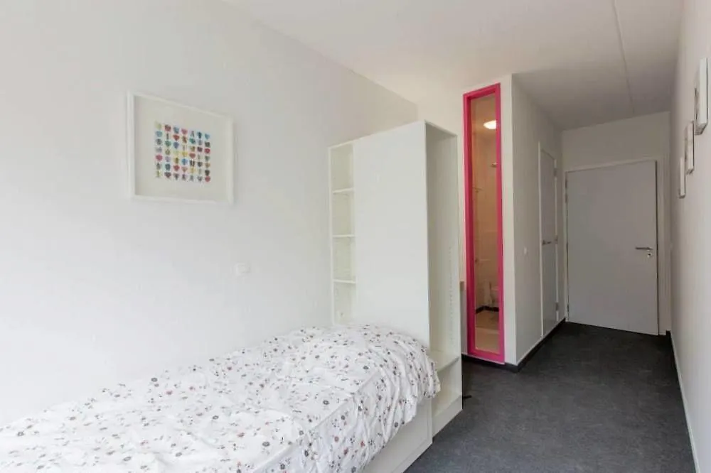 Hostel The Ash Antwerpia 0*,  Belgia